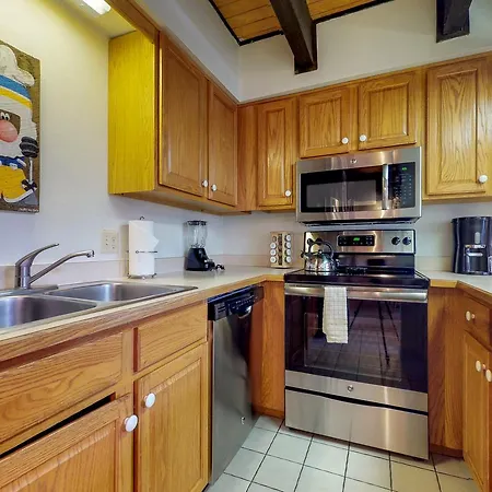 Timber Creek Villa