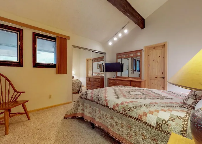 Timber Creek Apartment